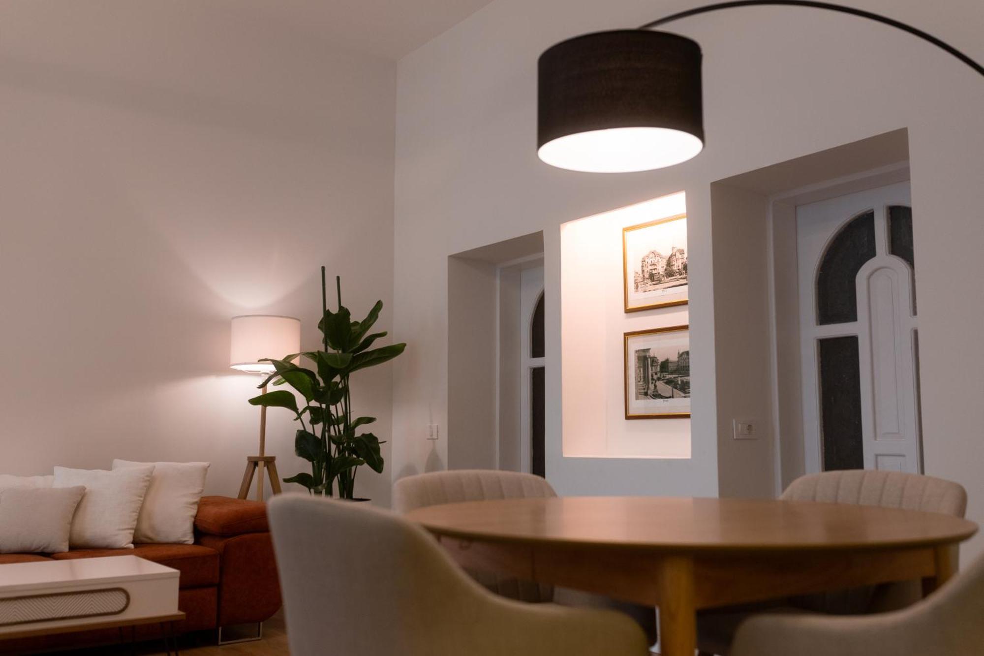 Bleyer Haus Central Apartment אורדאה מראה חיצוני תמונה